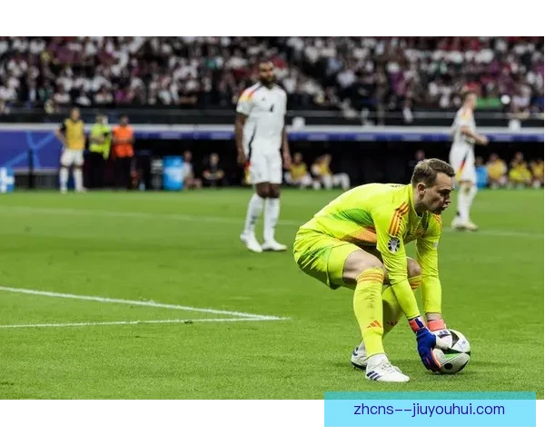 诺伊尔与穆勒宣布退役结束十多年德国国家队生涯深情告别